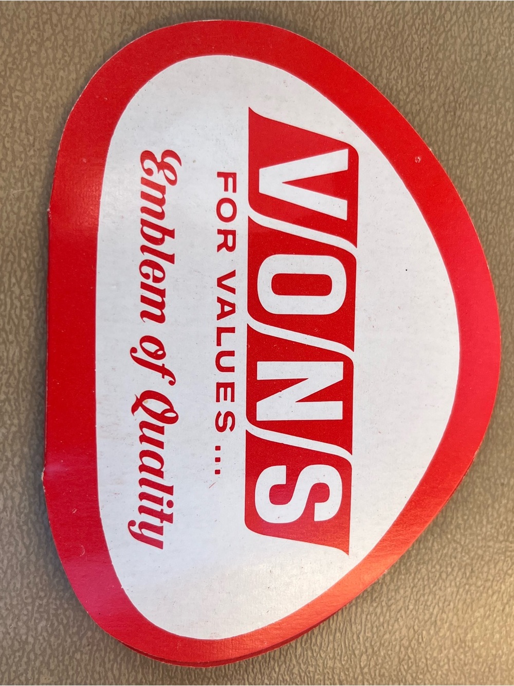 Vintage VONS sewing repair kit